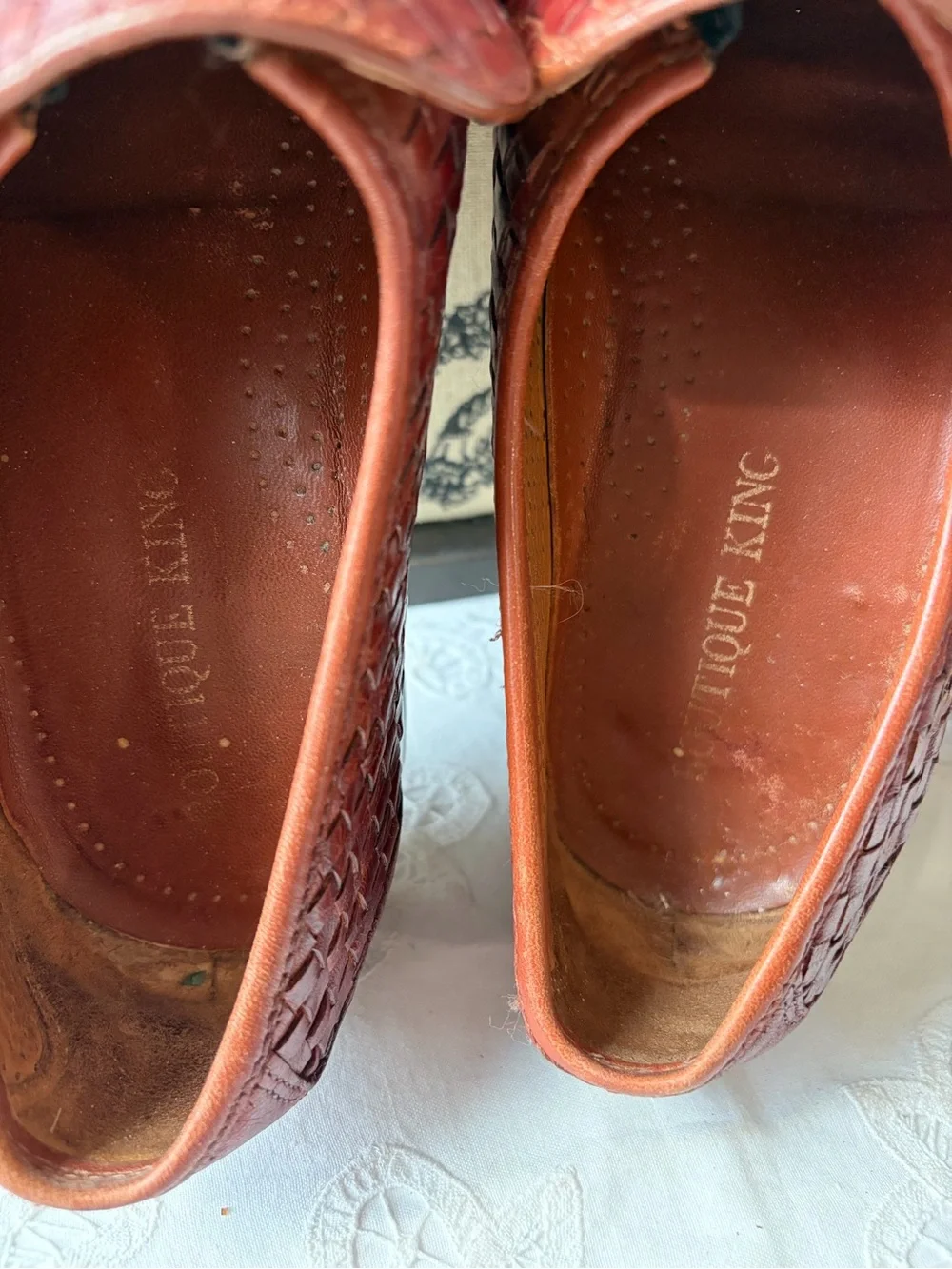 Mens 42.5 Vintage Italian woven leather loafers 9.5